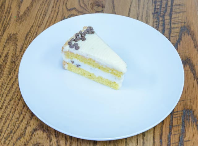 Cannoli Cake.