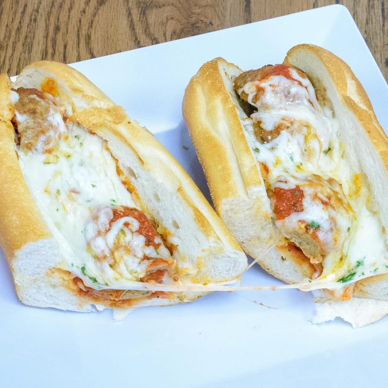 Savor Our Lunch Offerings